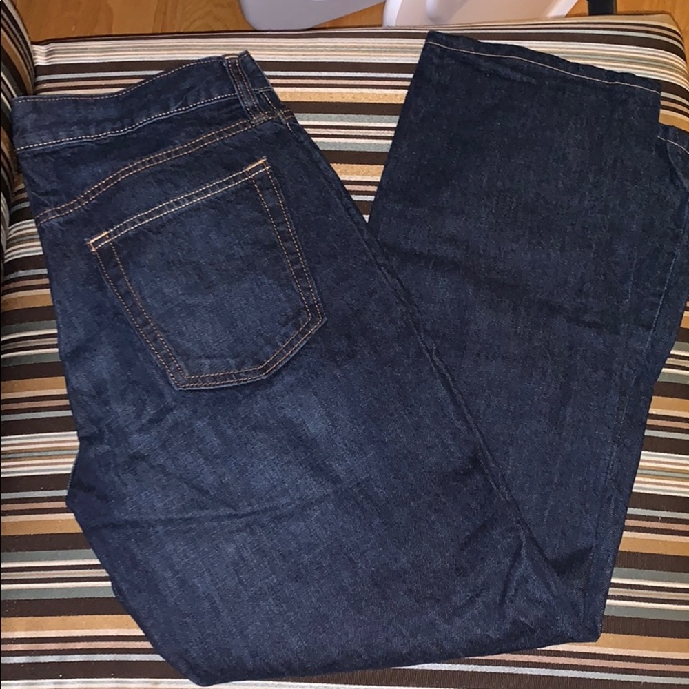 Old navy dark wash jeans 32x30